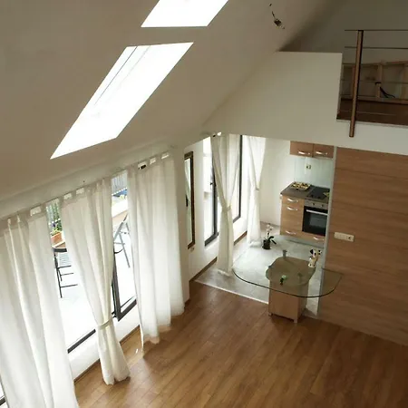 Apartament Great Located Architektural Penthouse